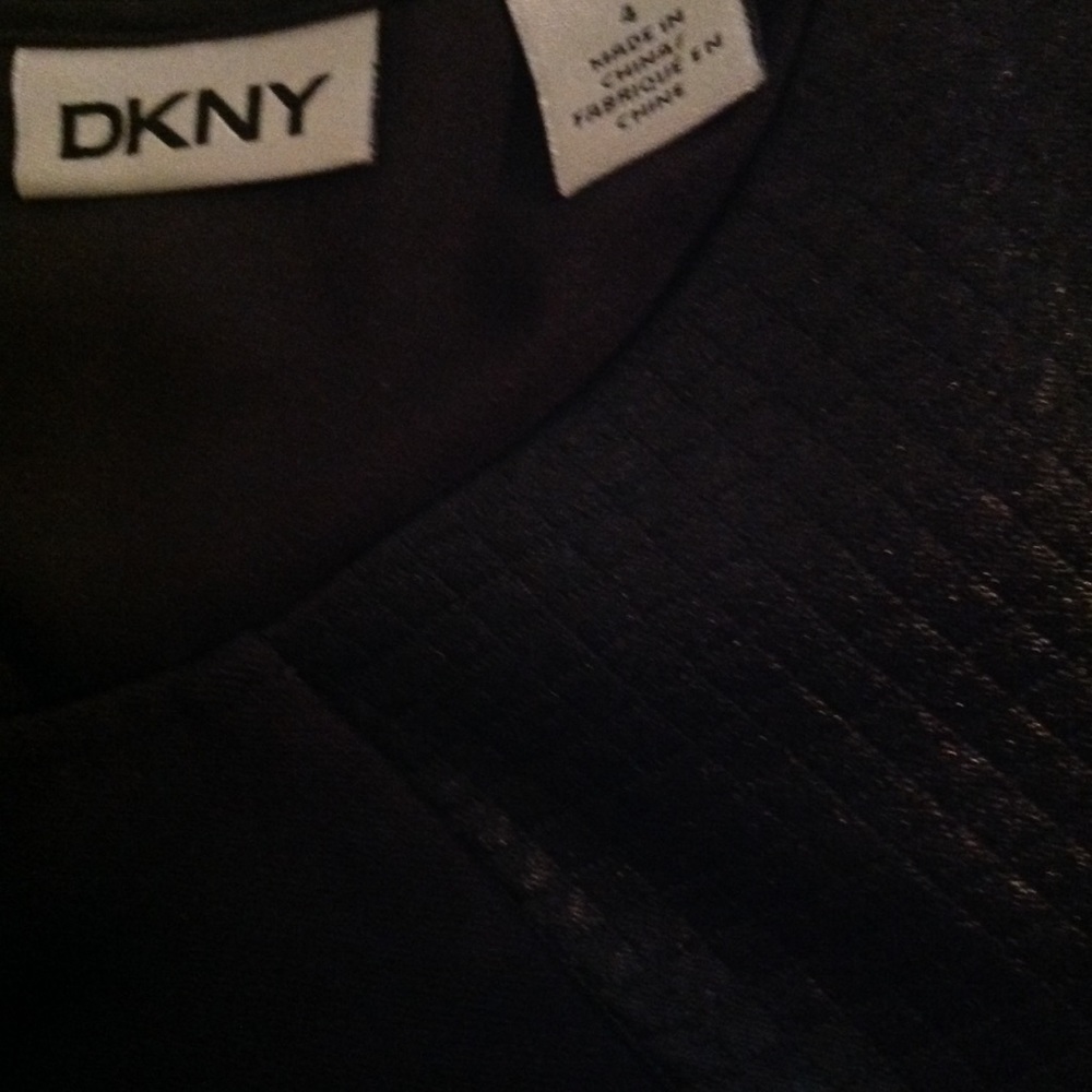 DKNY Sleeveless Dress, Size 4 - Picture 6 of 6